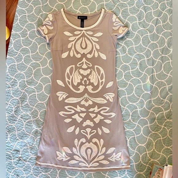 INC International Concepts light gray and white embroidered dress S - Picture 2 of 6